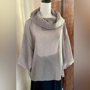 Zoran Vintage Designer 100% Silk Chiffon, Sheer, Iridescent Cowl Neck Blouse.